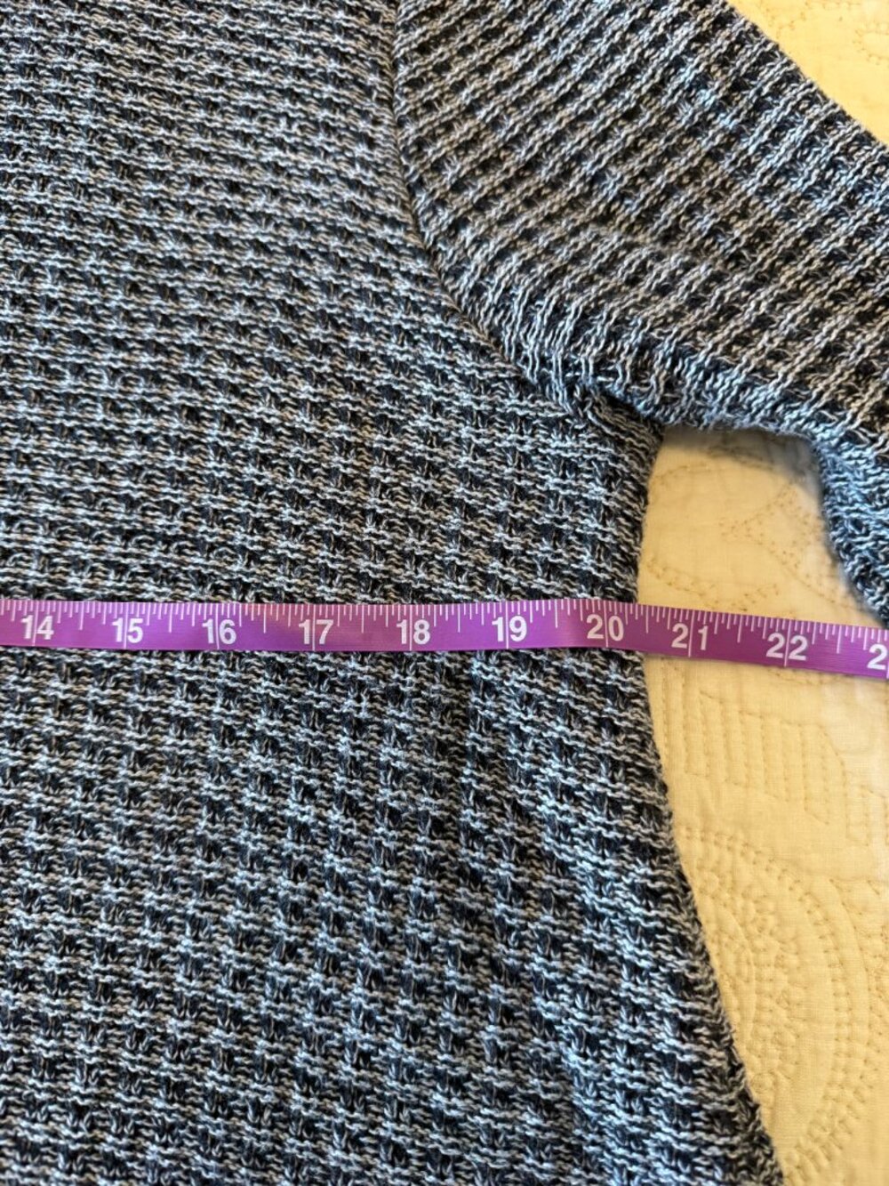 Eight Eight Eight grey cowl neck tunic sweater. Size XL - Picture 6 of 8